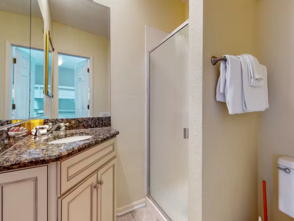 Updated Beachfront Suite Retreat with Pool & Tennis - Perfect Family Getaway